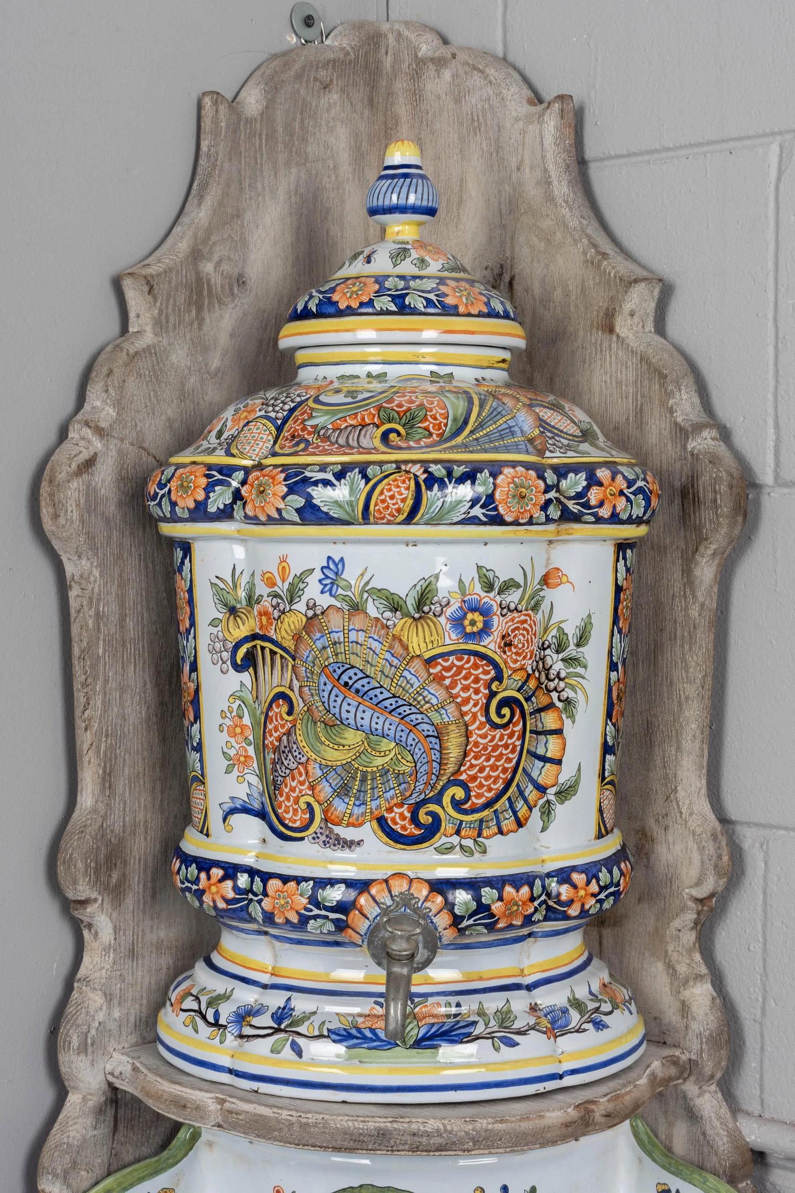 French Desvres Faience Lavabo - 3