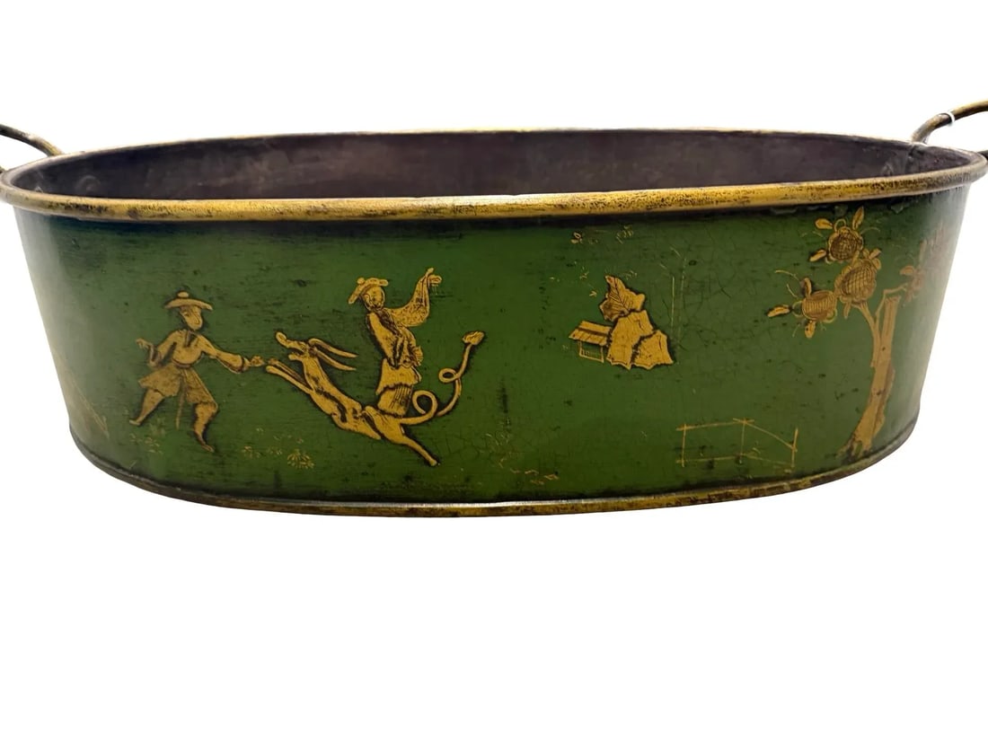 Large Scale Italian Chinoiserie Decorated Tole Jardiniere or Planter - 8