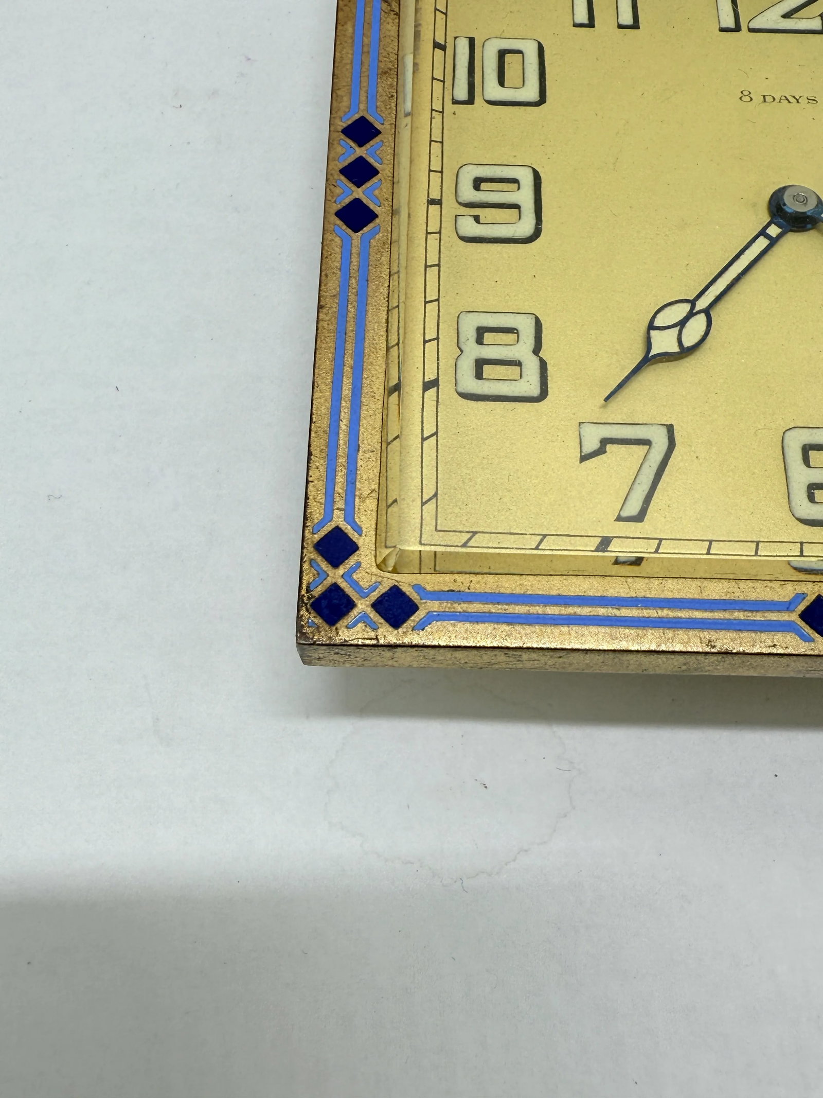 Swiss Art Deco Enamel-Border 8-Day Desk Clock, C. 1925-1935 *Luminescence* - 10