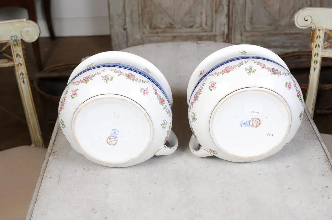 English Booths Blue & White China Bowls Produced for Harrods in London - a Pair - 4