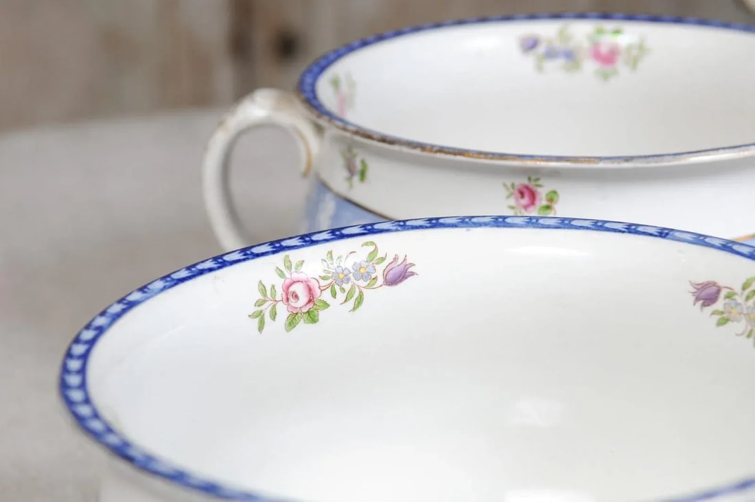 English Booths Blue & White China Bowls Produced for Harrods in London - a Pair - 6