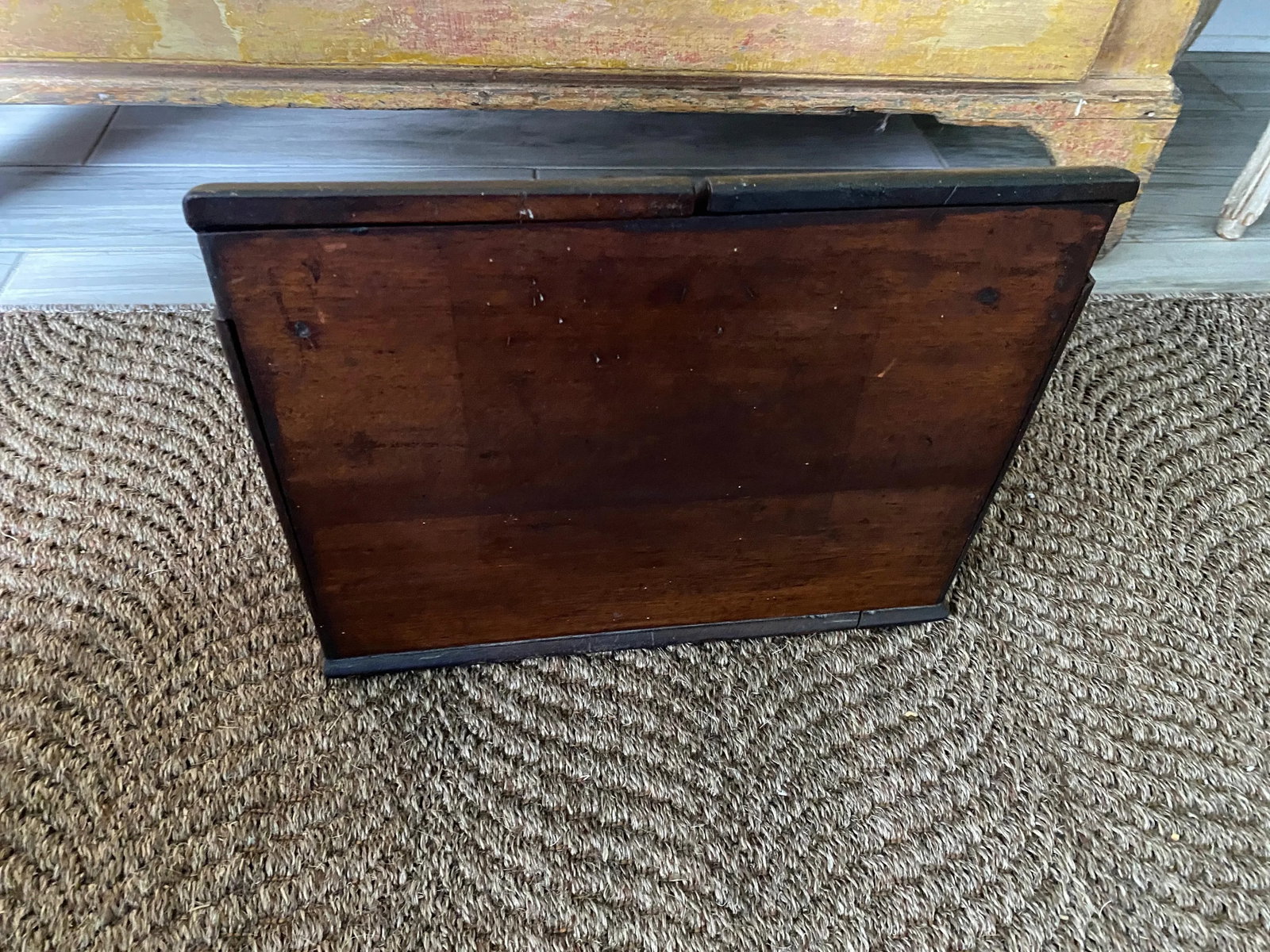 Antique English Letter Box With Lock and Key - 7