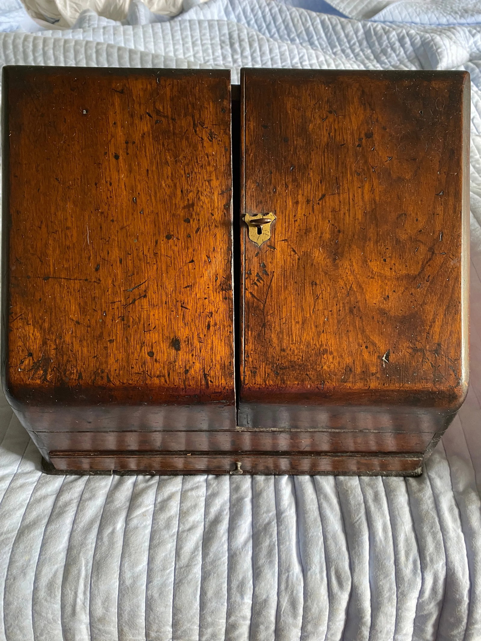 Antique English Letter Box With Lock and Key - 8