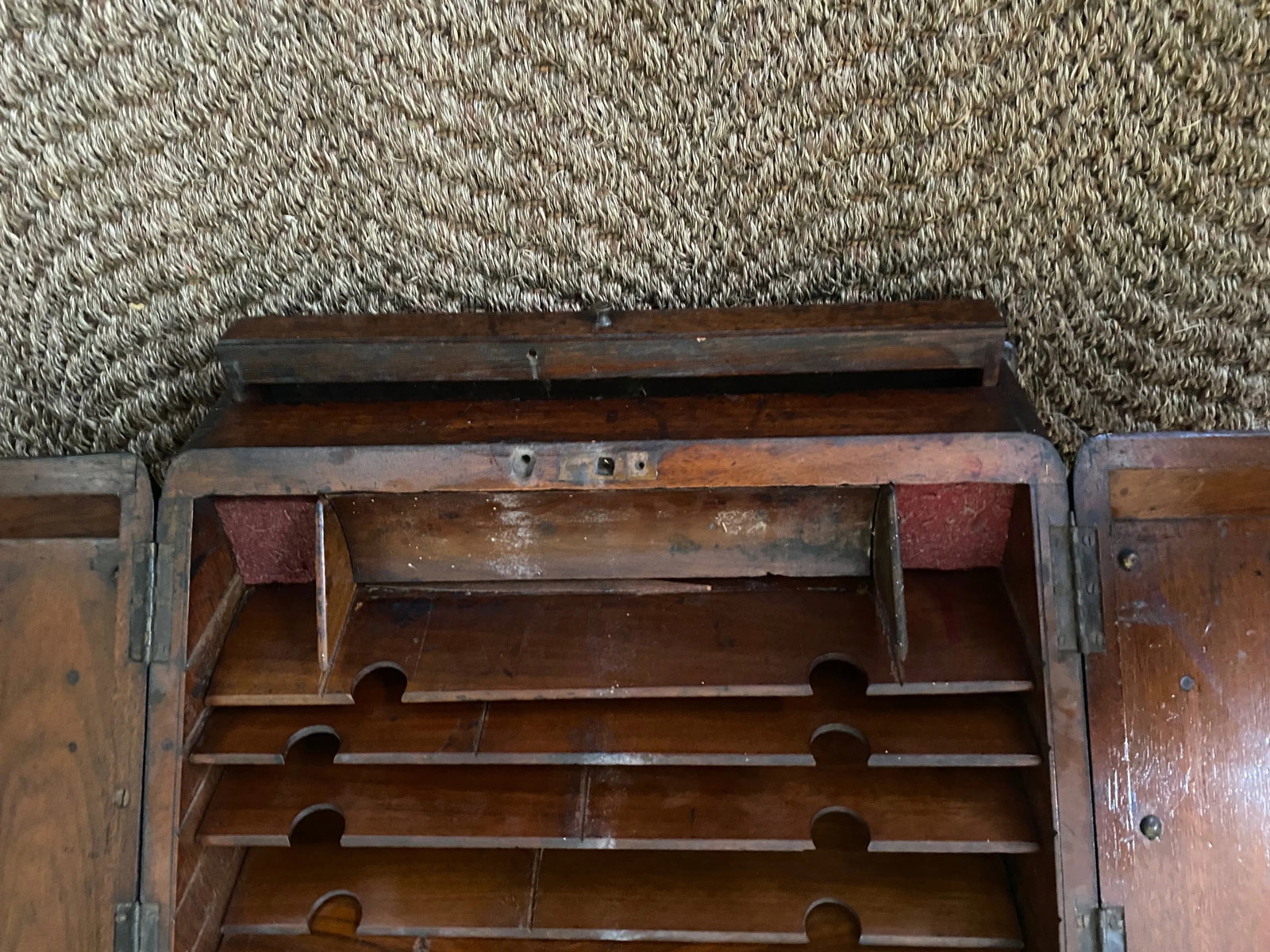 Antique English Letter Box With Lock and Key - 9