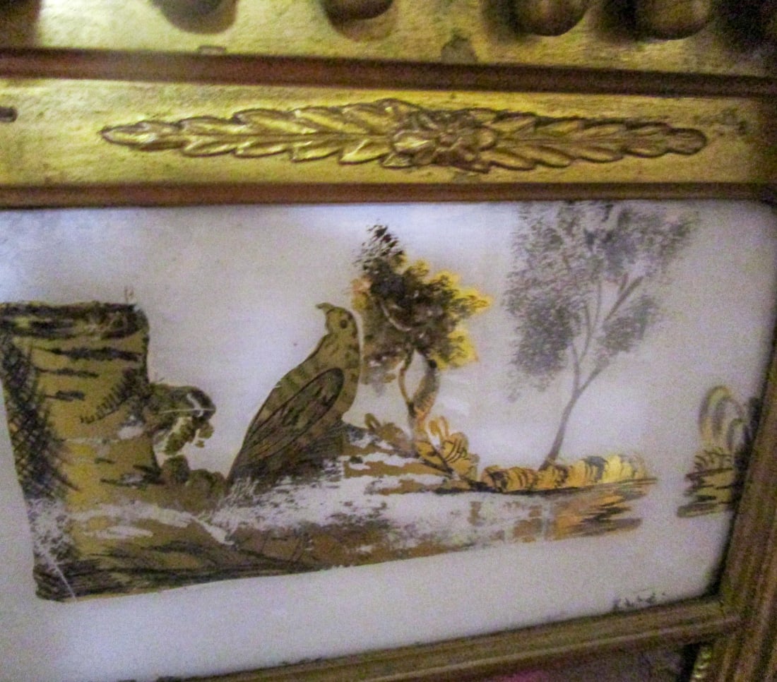 Circa 1820 American Giltwood Mirror With Eglomise Panel Woodland Scene With Bird - 7