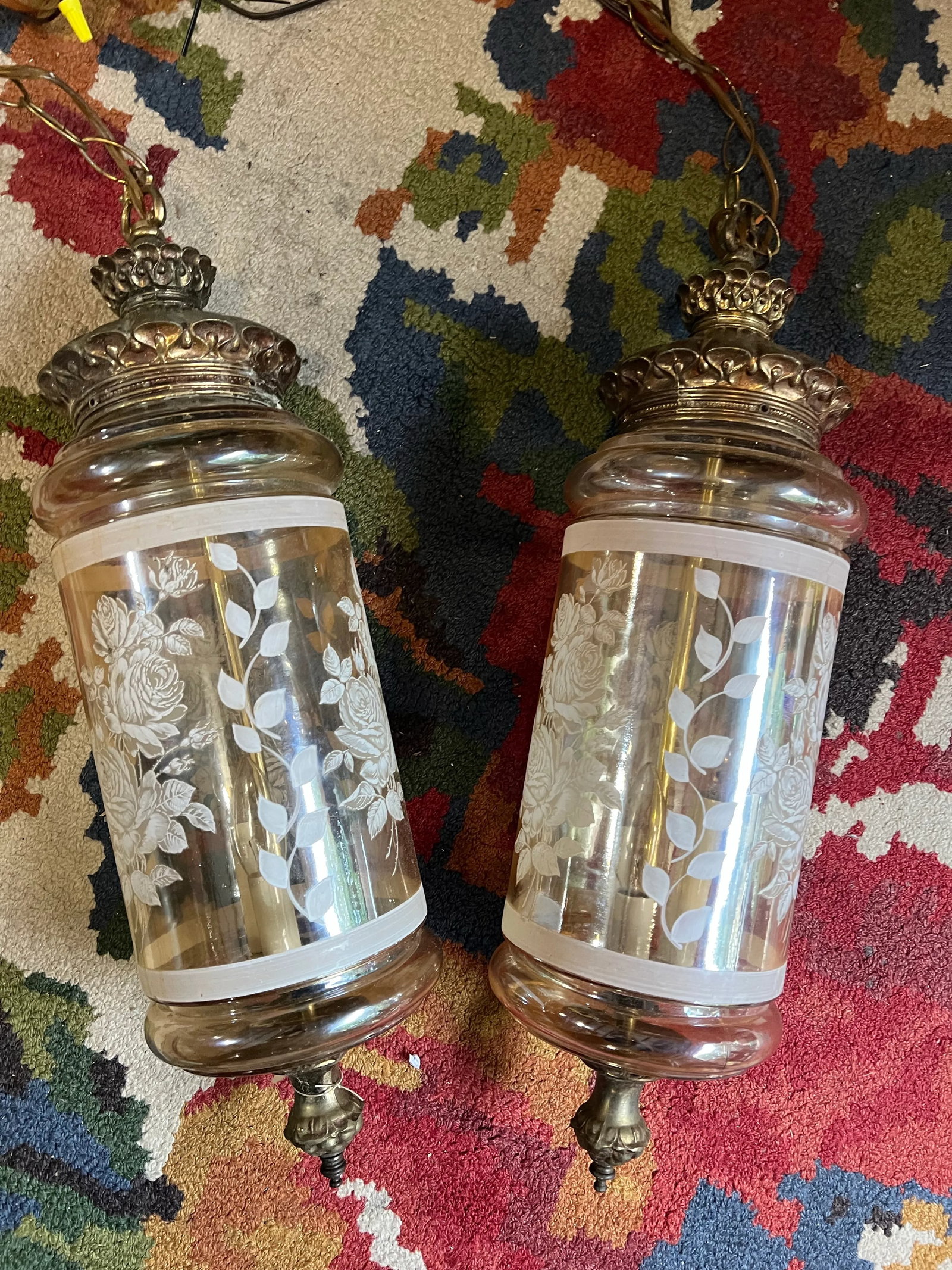 Pair of 1970s Glass Pendant Lights With Floral and Brass Accents - 5