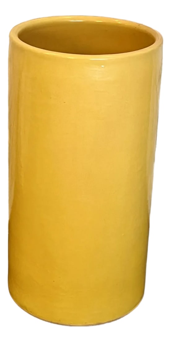 Mid 20th Century Vintage Yellow Glazed Ceramic Umbrella Stand / Planter: MCM Vintage Yellow Glazed Ceramic Umbrella Stand Planter Bright yellow glaze Excellent vintage condition, no chips or cracks 10-1/2" Diameter x 19-3/4' Tall Condition: Alterations: Original Condition