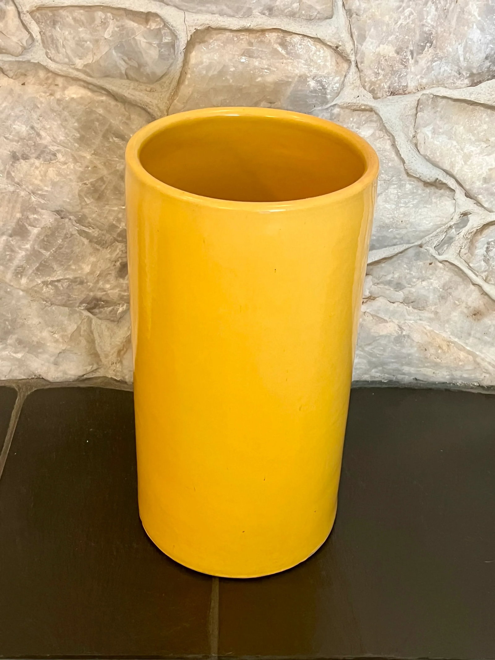 Mid 20th Century Vintage Yellow Glazed Ceramic Umbrella Stand / Planter - 2
