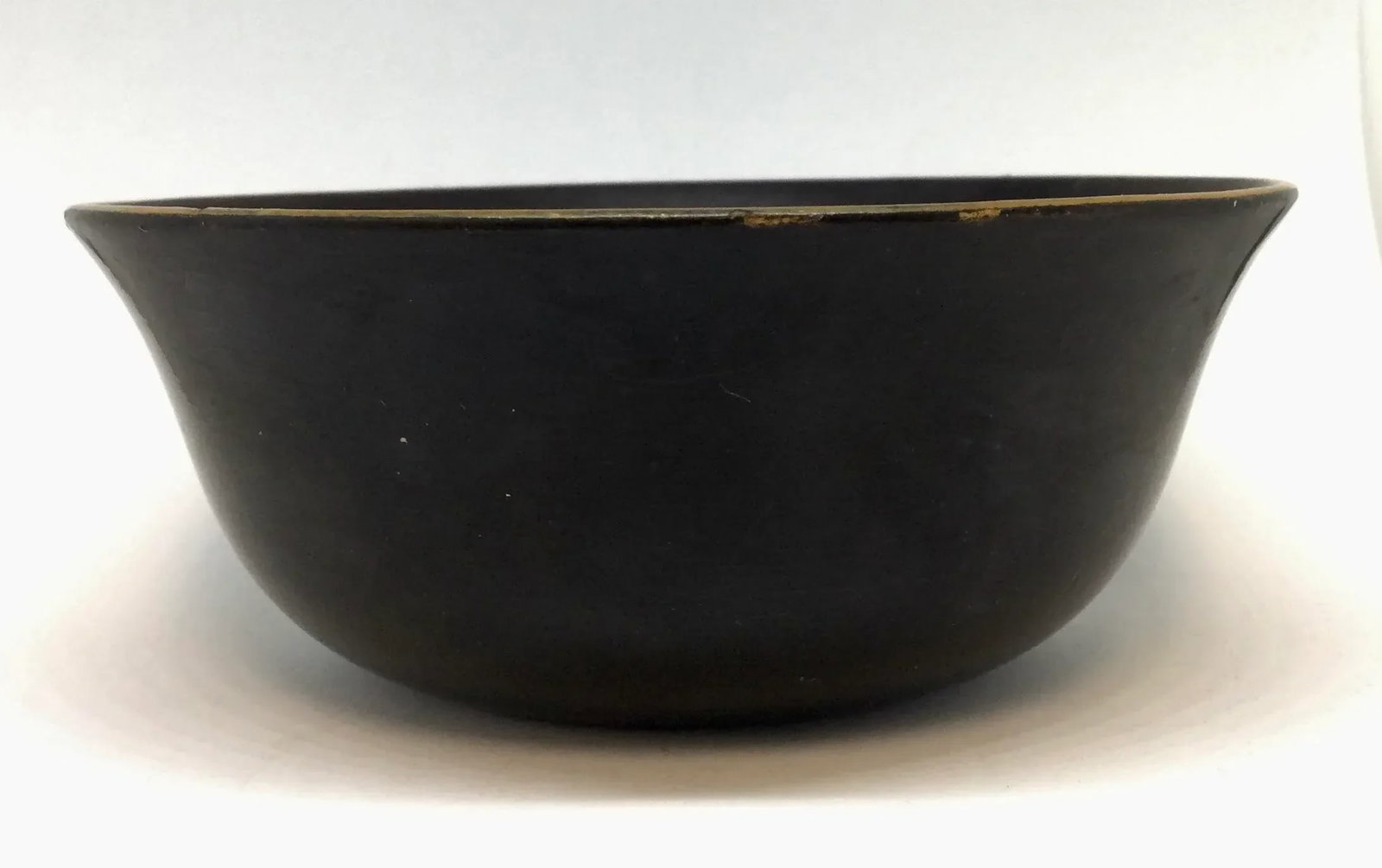 Vintage Japanese Guild Gold Hand Painted Lacquer Bowl - 11
