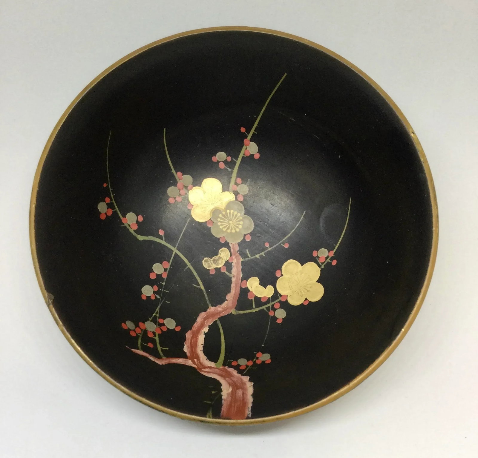 Vintage Japanese Guild Gold Hand Painted Lacquer Bowl - 13