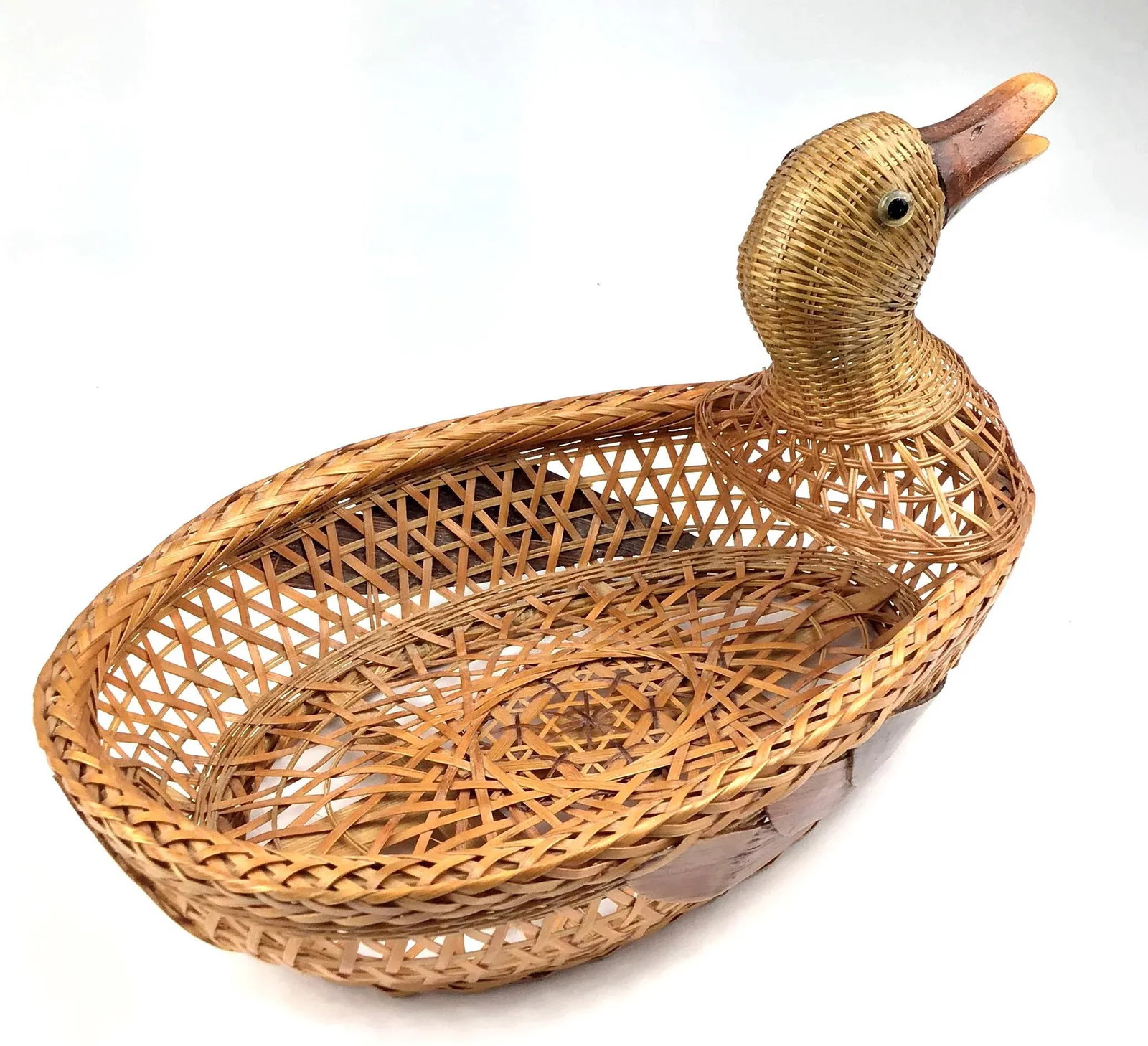 Vintage Rattan Figurine Duck Basket - 5