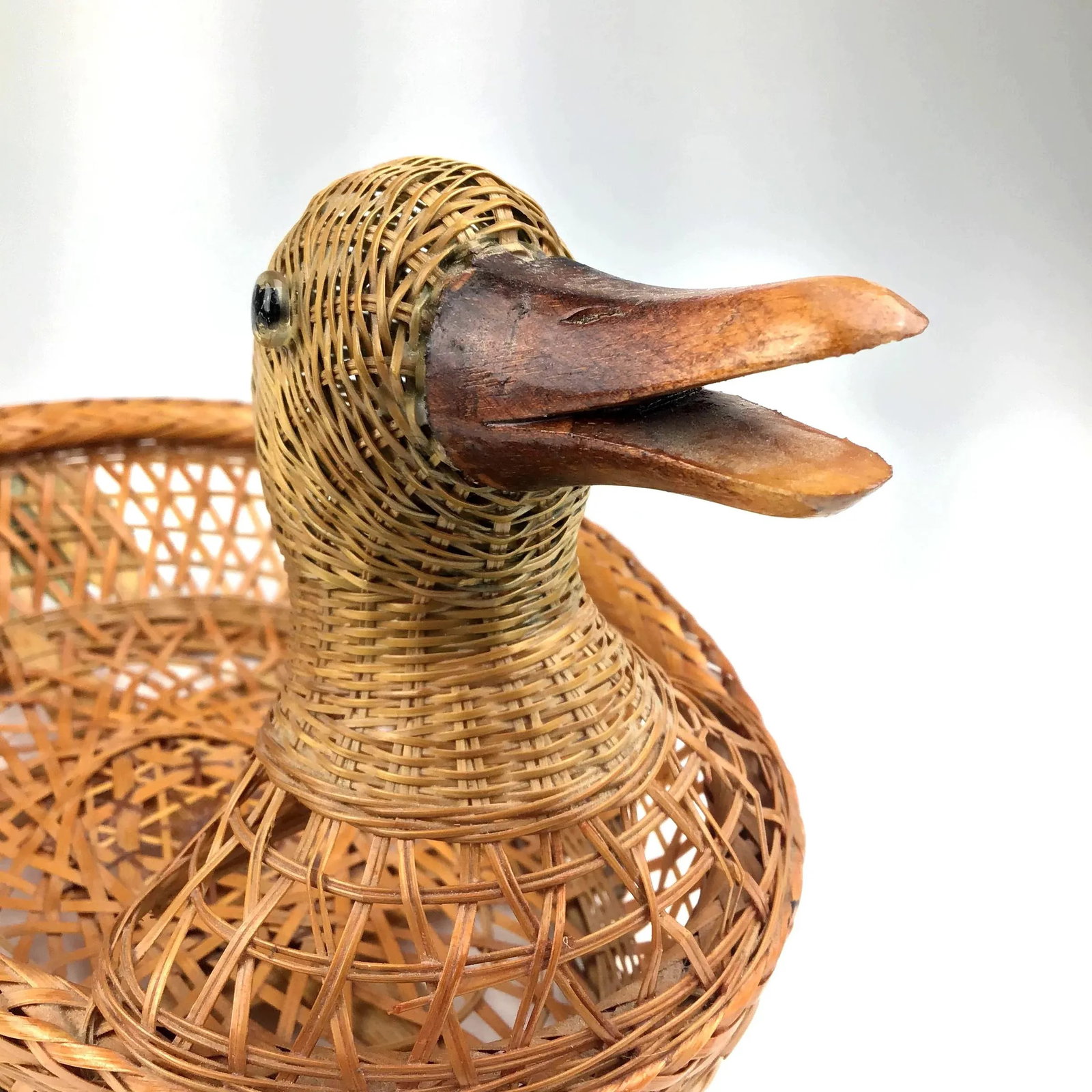 Vintage Rattan Figurine Duck Basket - 9