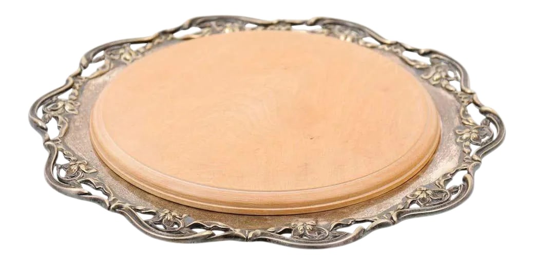 Late 19th Century English R.F. Mosley & Co Round Silver Plated Tray With Pierced Scalloped Border: An English circular silver plated tray from the turn of the century signed R.F. Mosley & Co, with decorative pierced border. Created in England during the late 19th-early 20th century, this circular
