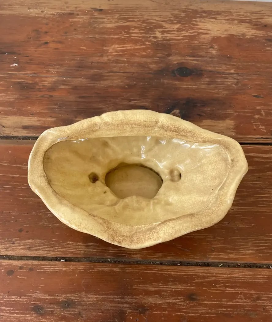Vintage Majolica Clamshell Shaped Pedestal Bowl With Floral Designed Base - 9