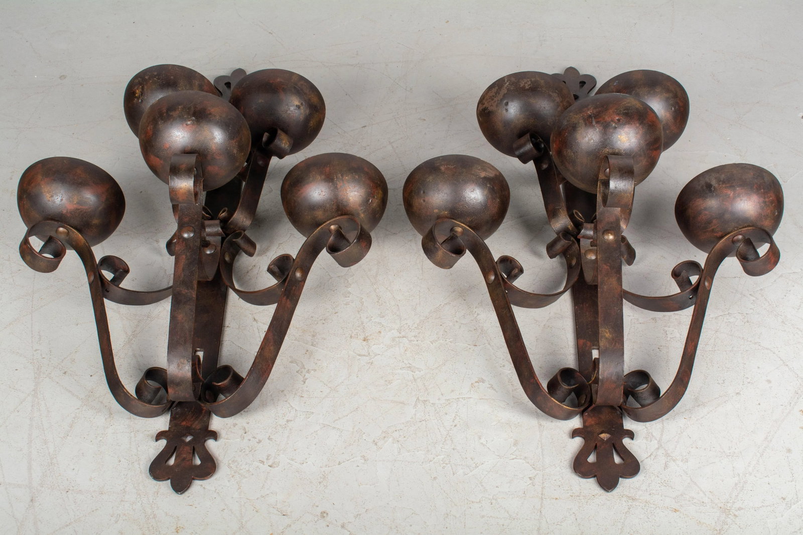 Pair of Art Deco Wrought Iron Large Sconces - 3