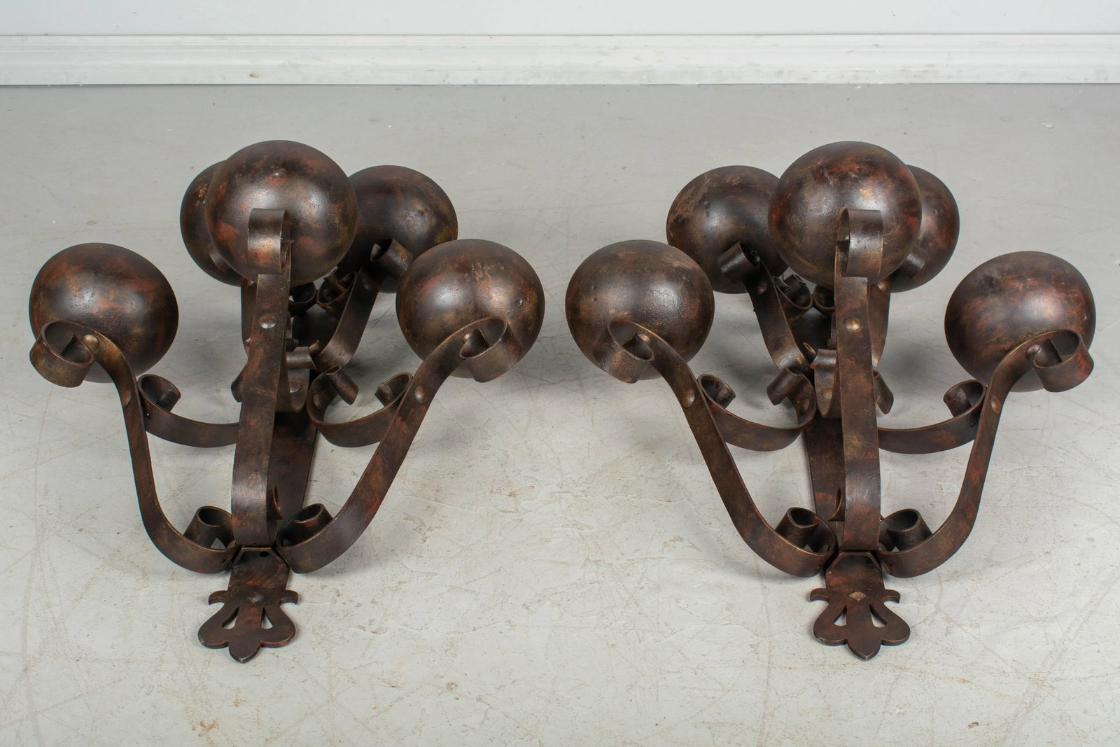 Pair of Art Deco Wrought Iron Large Sconces - 4