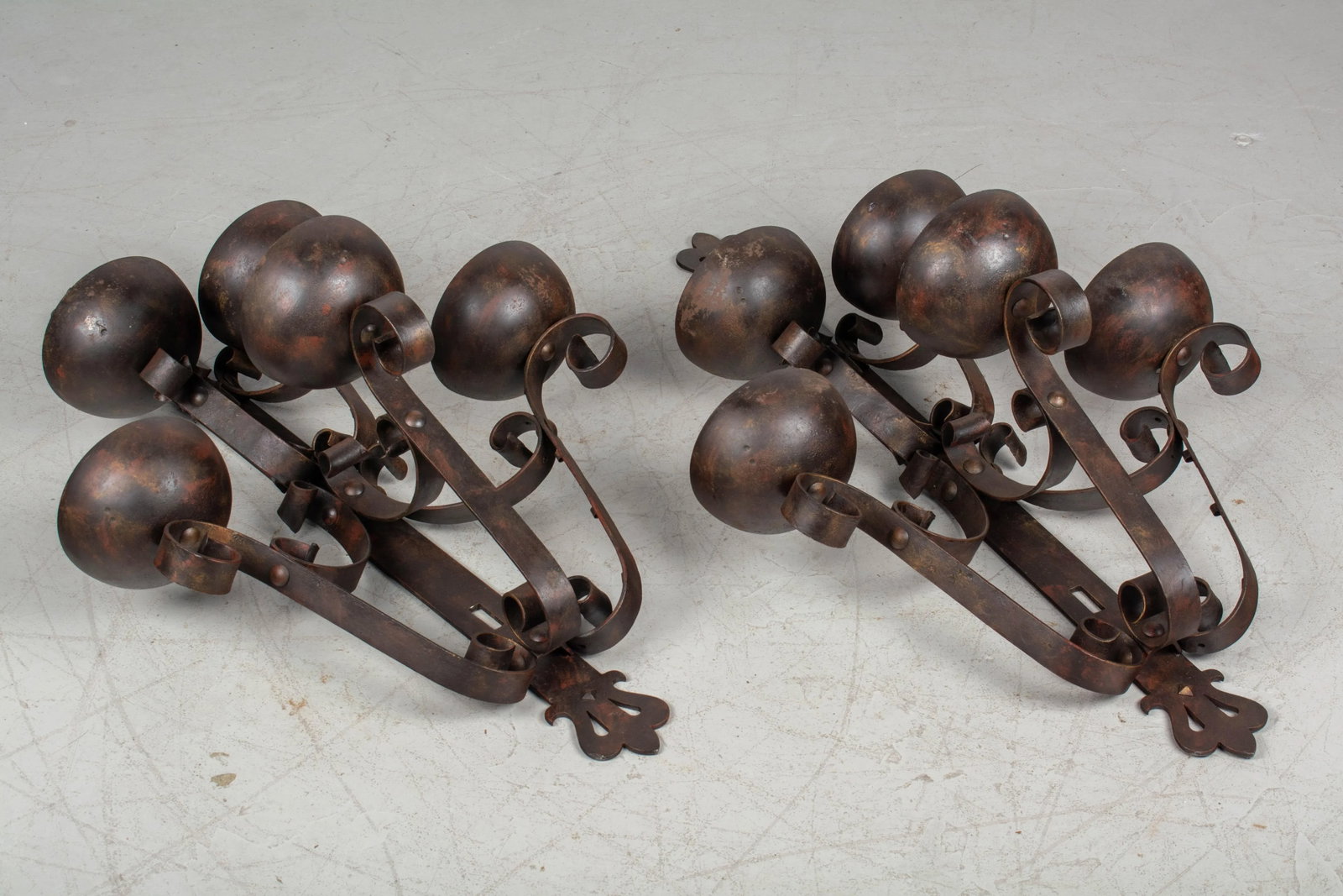 Pair of Art Deco Wrought Iron Large Sconces - 7