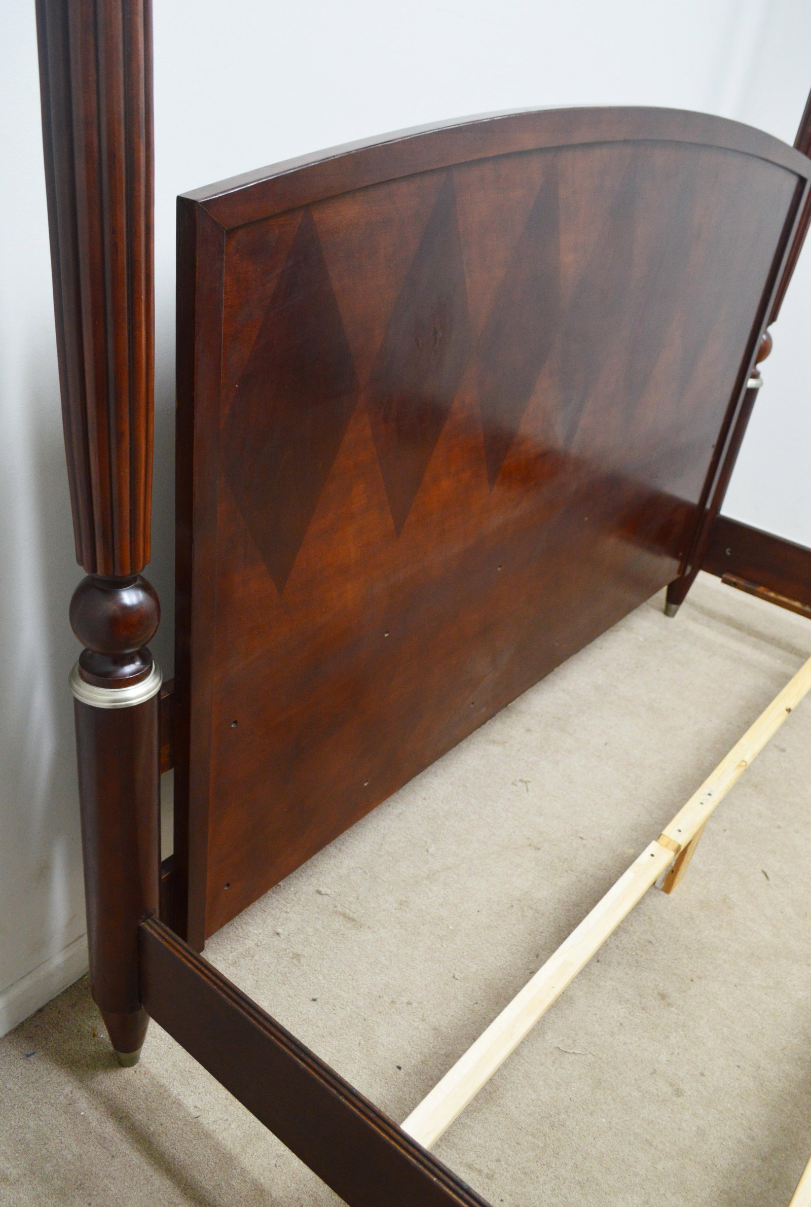 Ethan Allen Avenue King Poster Bed - 17