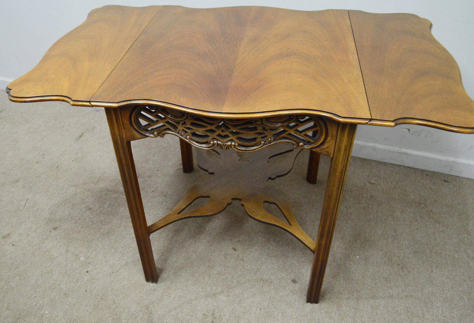 Baker Historic Charleston Side Table - 11