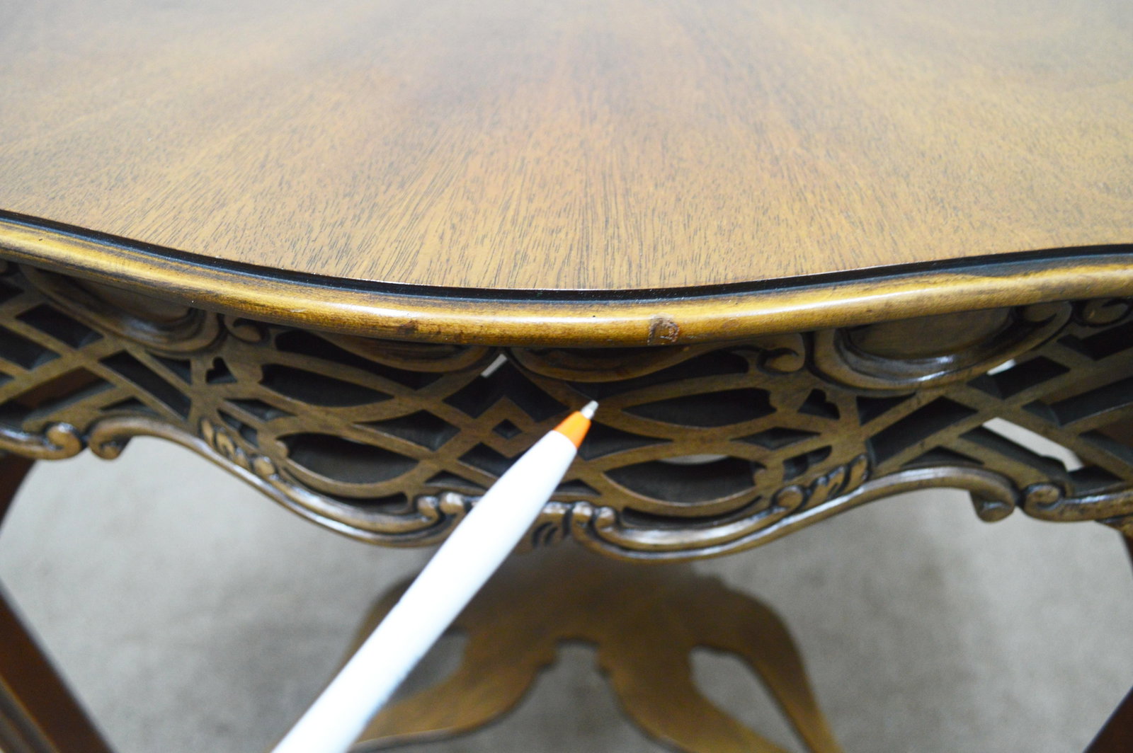 Baker Historic Charleston Side Table - 6