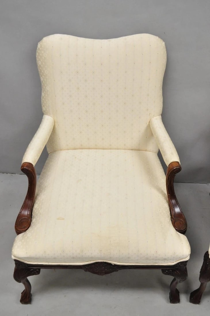 Vintage Thomasville Georgian Style Carved Mahogany Lounge Arm Chairs - A Pair - 3