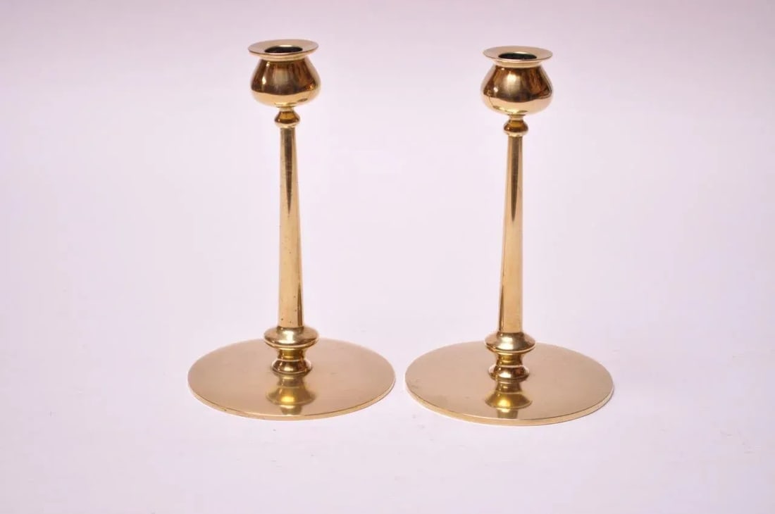 Mid-Century Modern Turned Brass Candlesticks after Jarvie - A Pair - 2