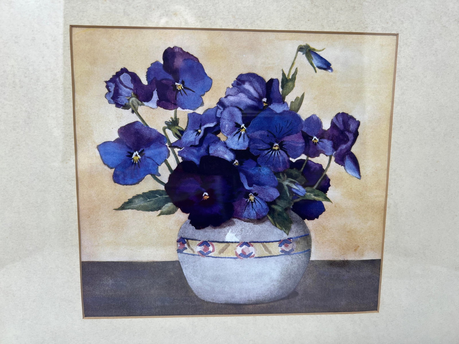 Floral Still Life Print in Period Gilt-Accented Frame, Early 20th Century - 6