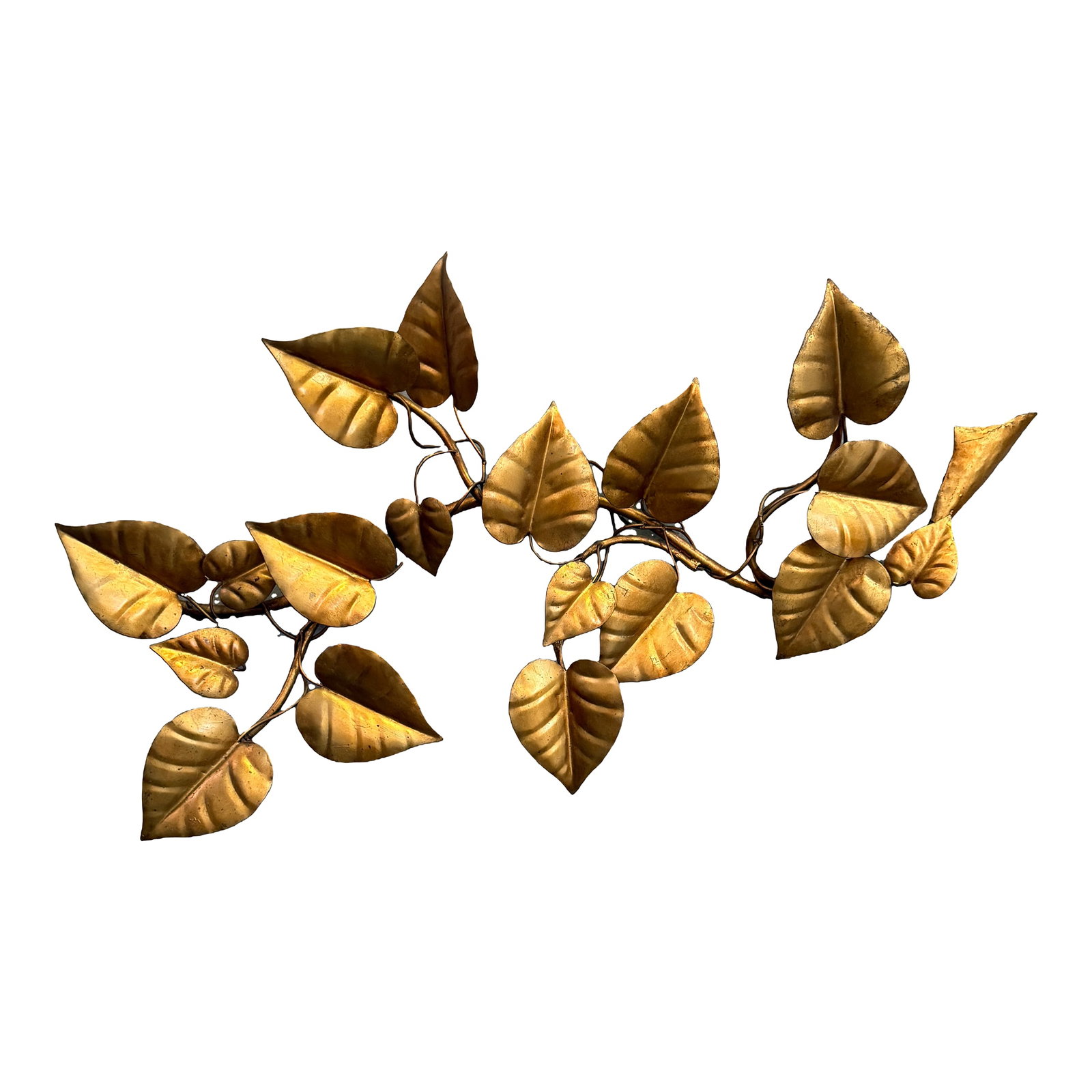 Vintage Italian Gilt Tole Leaf Wall Light - Mid-Century Gold Metal Vine Sconce, Made in Italy, 1960s: Bring sculptural elegance and soft ambient glow to your space with this exquisite vintage Italian gilt tole wall light, handcrafted circa 1960s. Shaped like a trailing vine with delicately formed meta