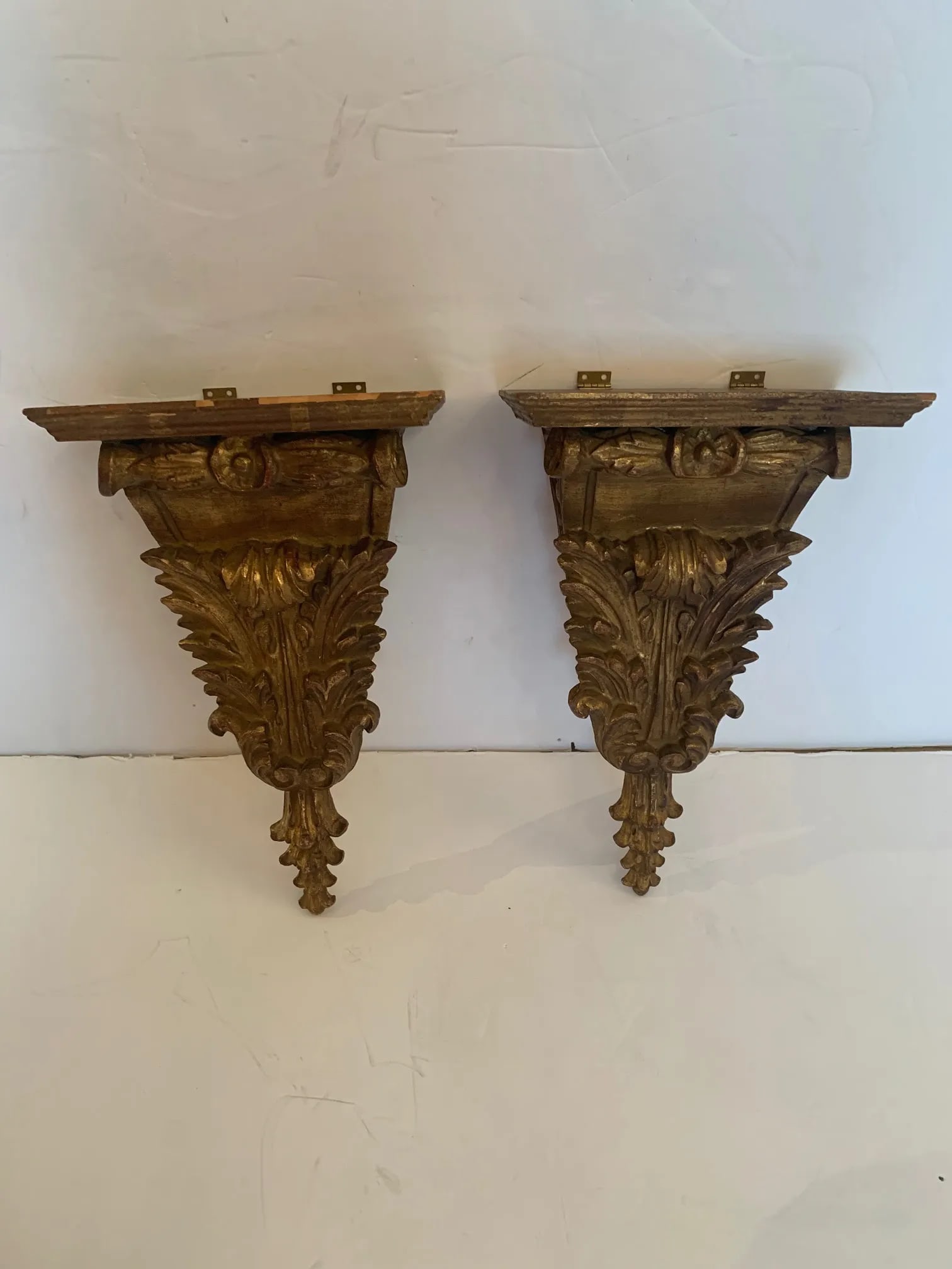 Antique Carved and Gilded French Wall Brackets - 3