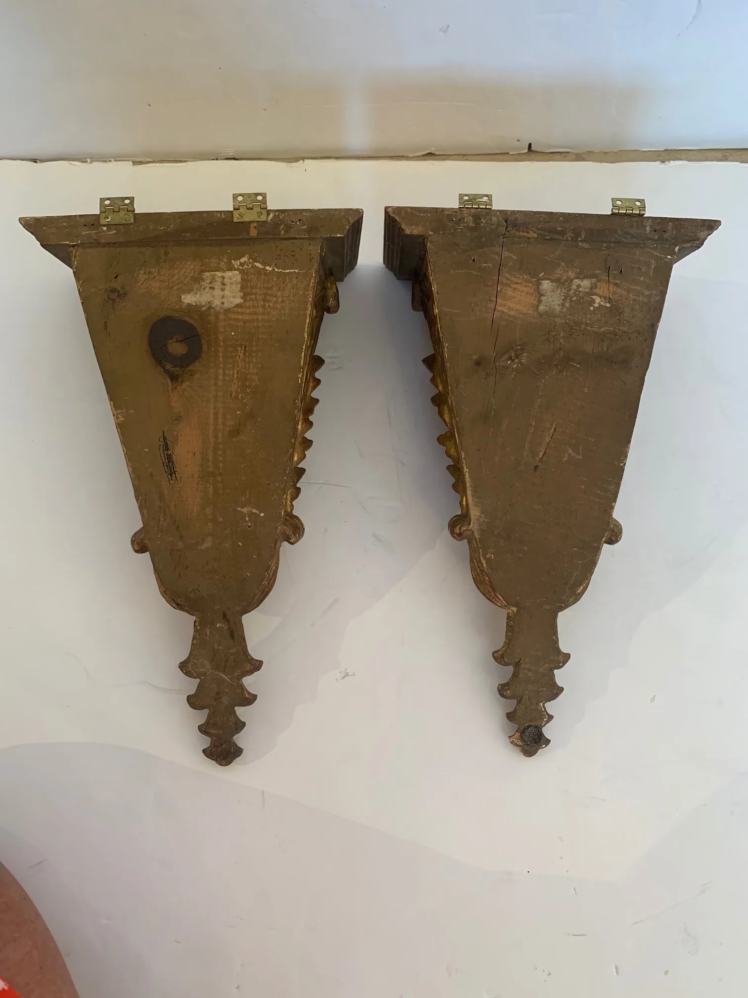 Antique Carved and Gilded French Wall Brackets - 8