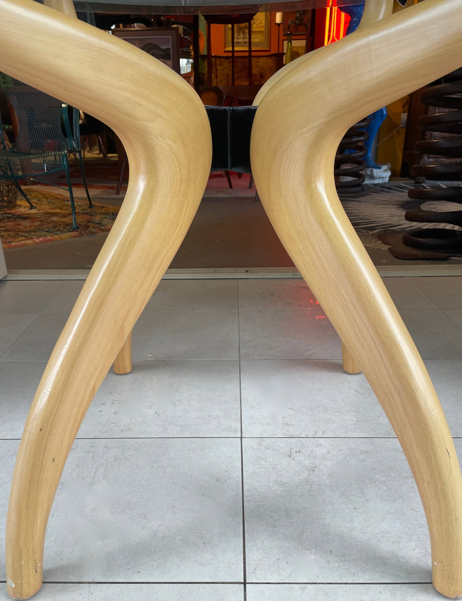 Round Italian Dining Table Circa 1980s - 5