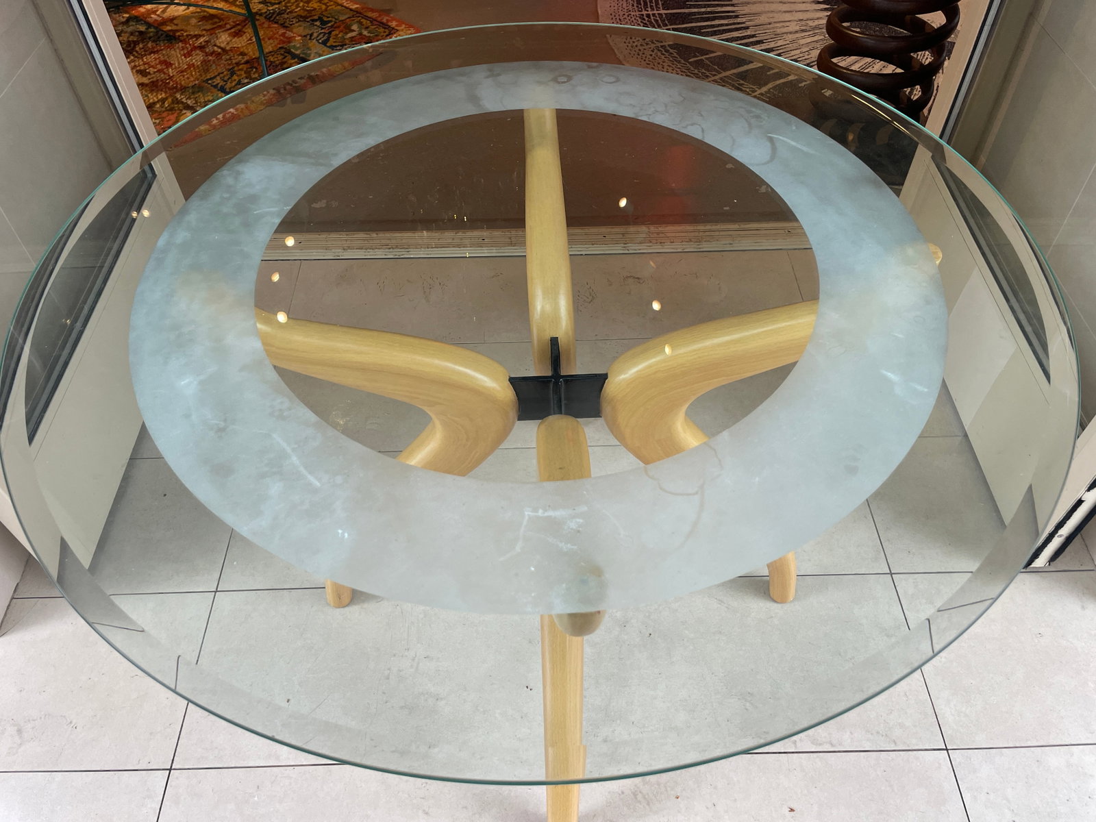 Round Italian Dining Table Circa 1980s - 9