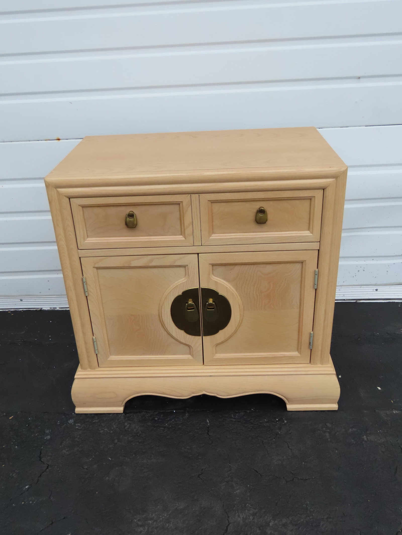 Bernhardt Hollywood Regency White Oak Large Nightstands End Bedside Tables a Pair 6400 - 15