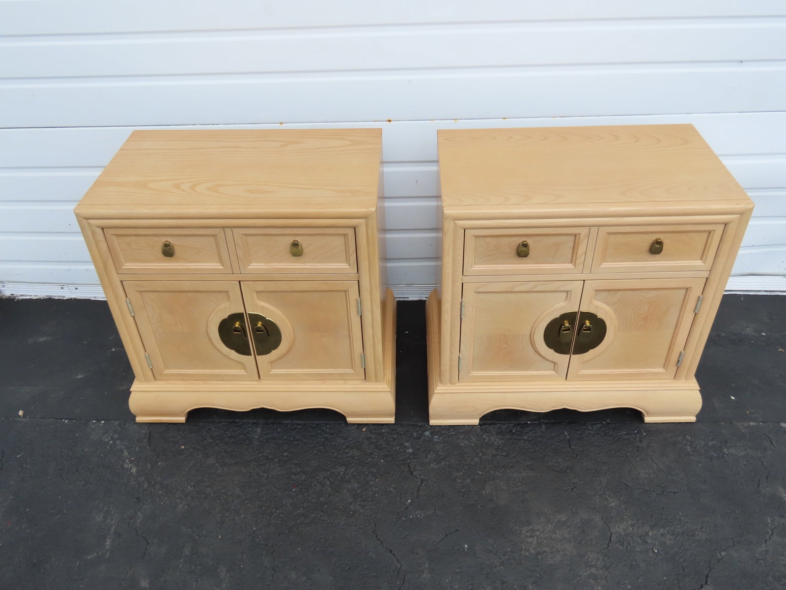 Bernhardt Hollywood Regency White Oak Large Nightstands End Bedside Tables a Pair 6400 - 9