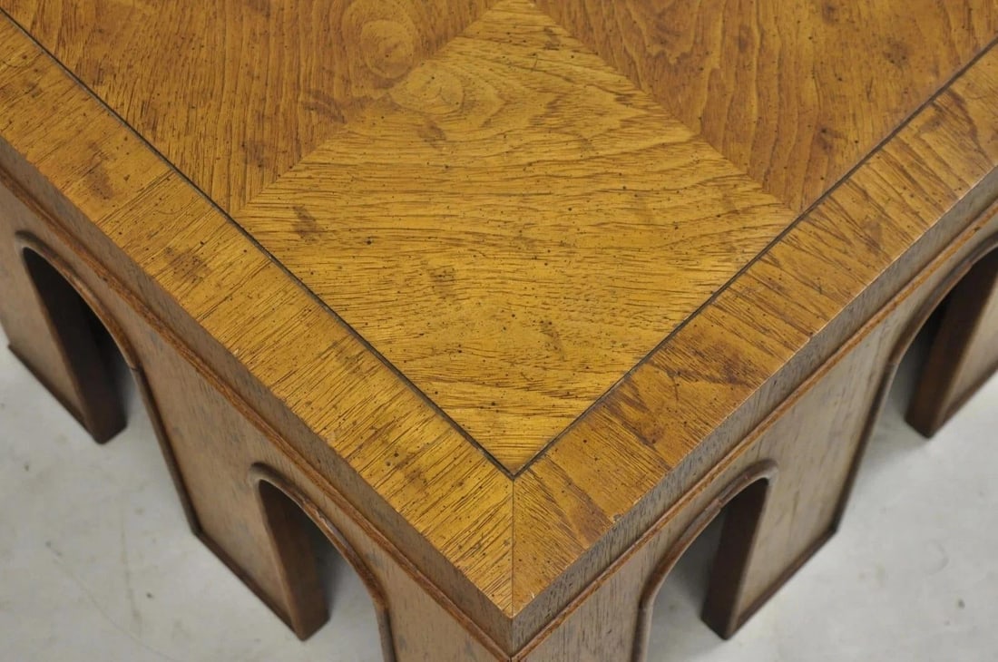 Vintage Drexel Wellington Arched Hollywood Regency Burl Wood Pedestal Side Table - 5