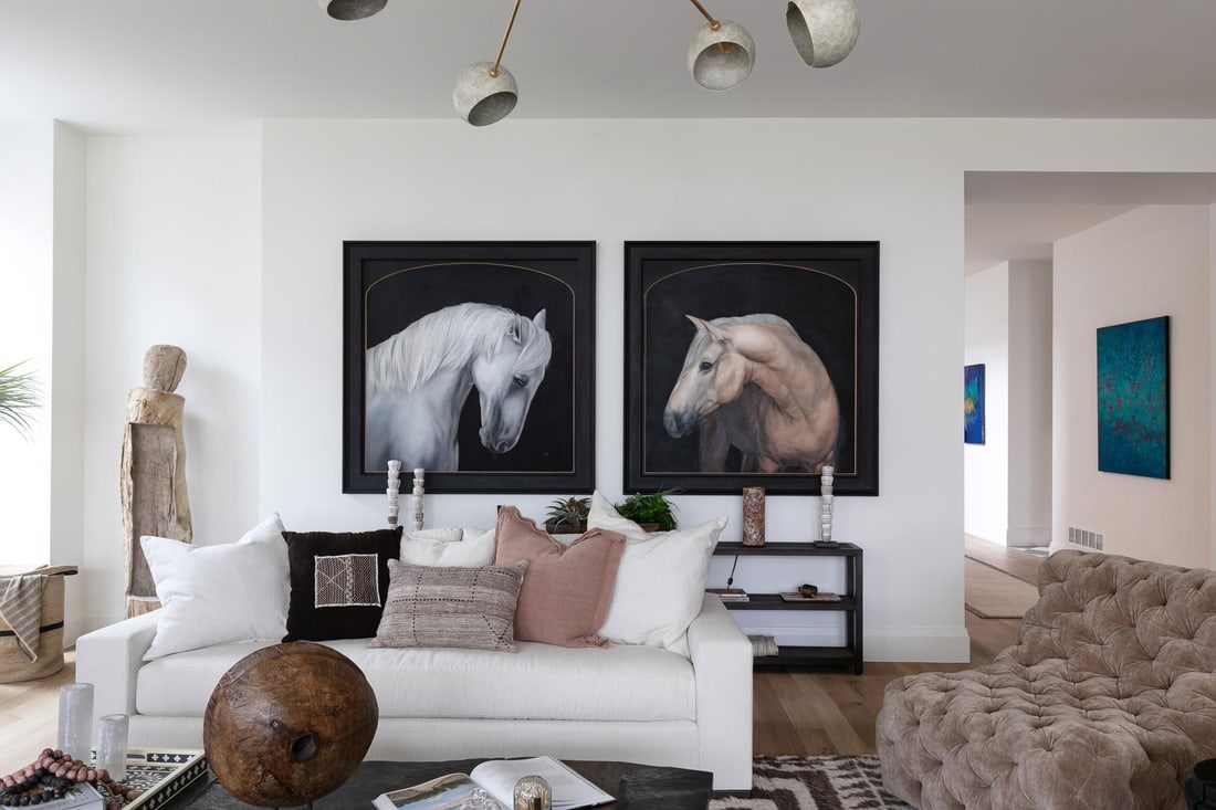 Passive Sacrifice by Che Leviathan | Oil on Panel Portrait of a White Horse - 3