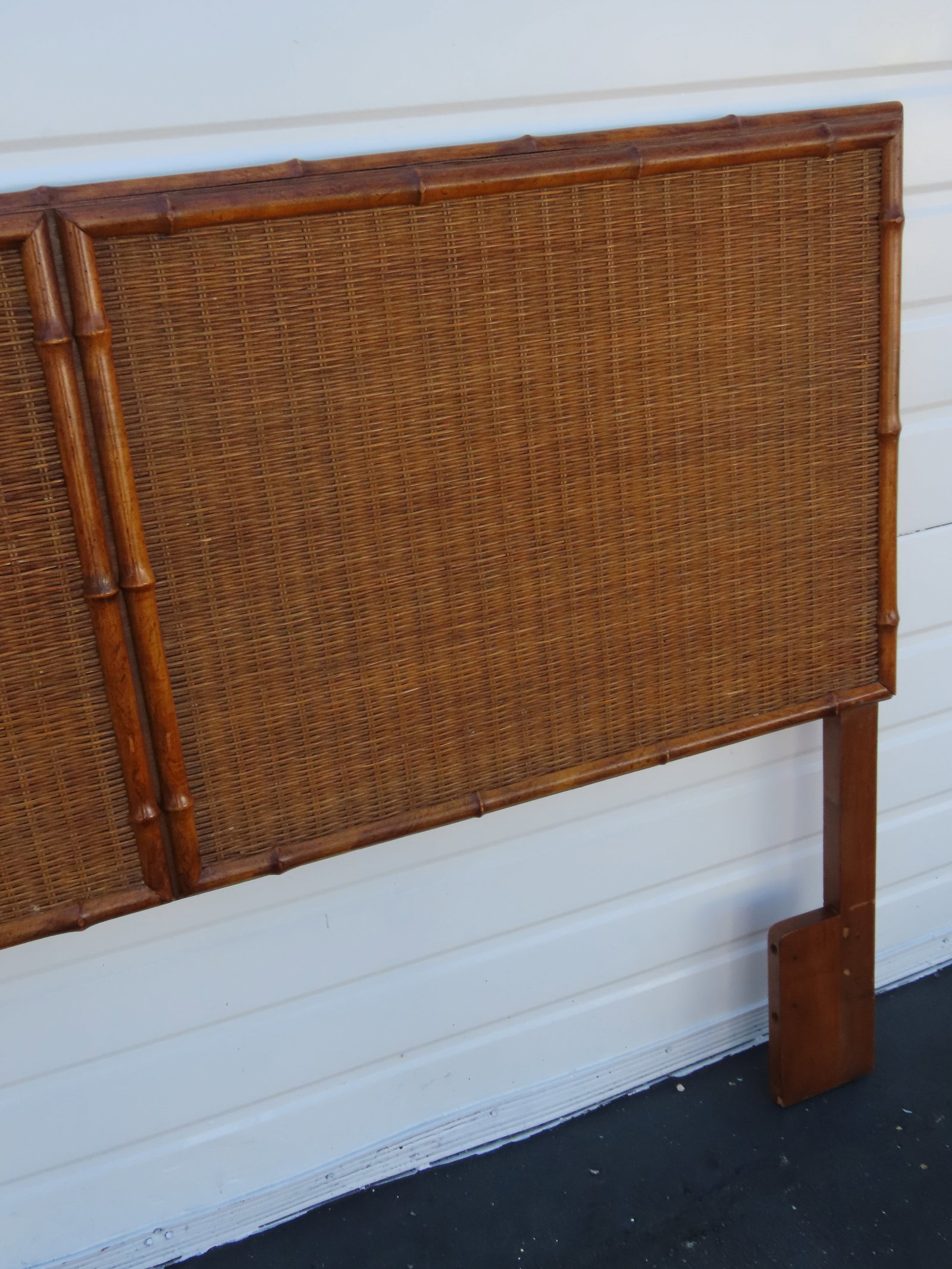American of Martinsville Hollywood Regency Bamboo Full Queen Size Headboard 6452 - 4