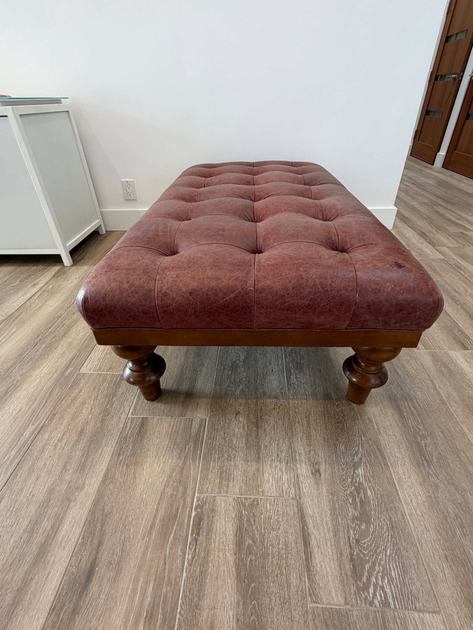 Late 20th Century Tufted Leather Bench Ottoman - 4