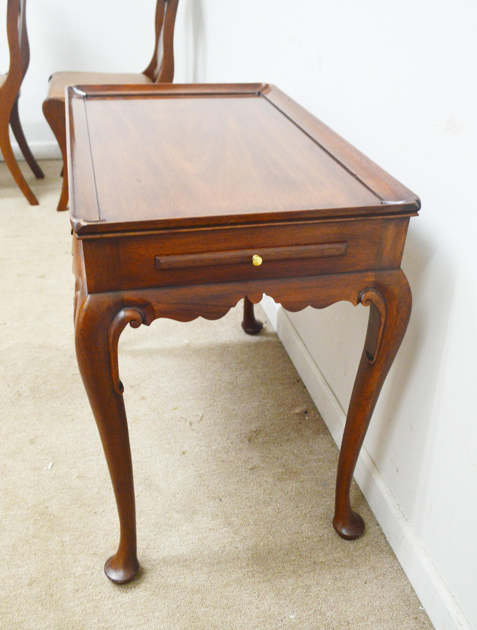 Henkel Harris Mahogany Side Tea Table - 4