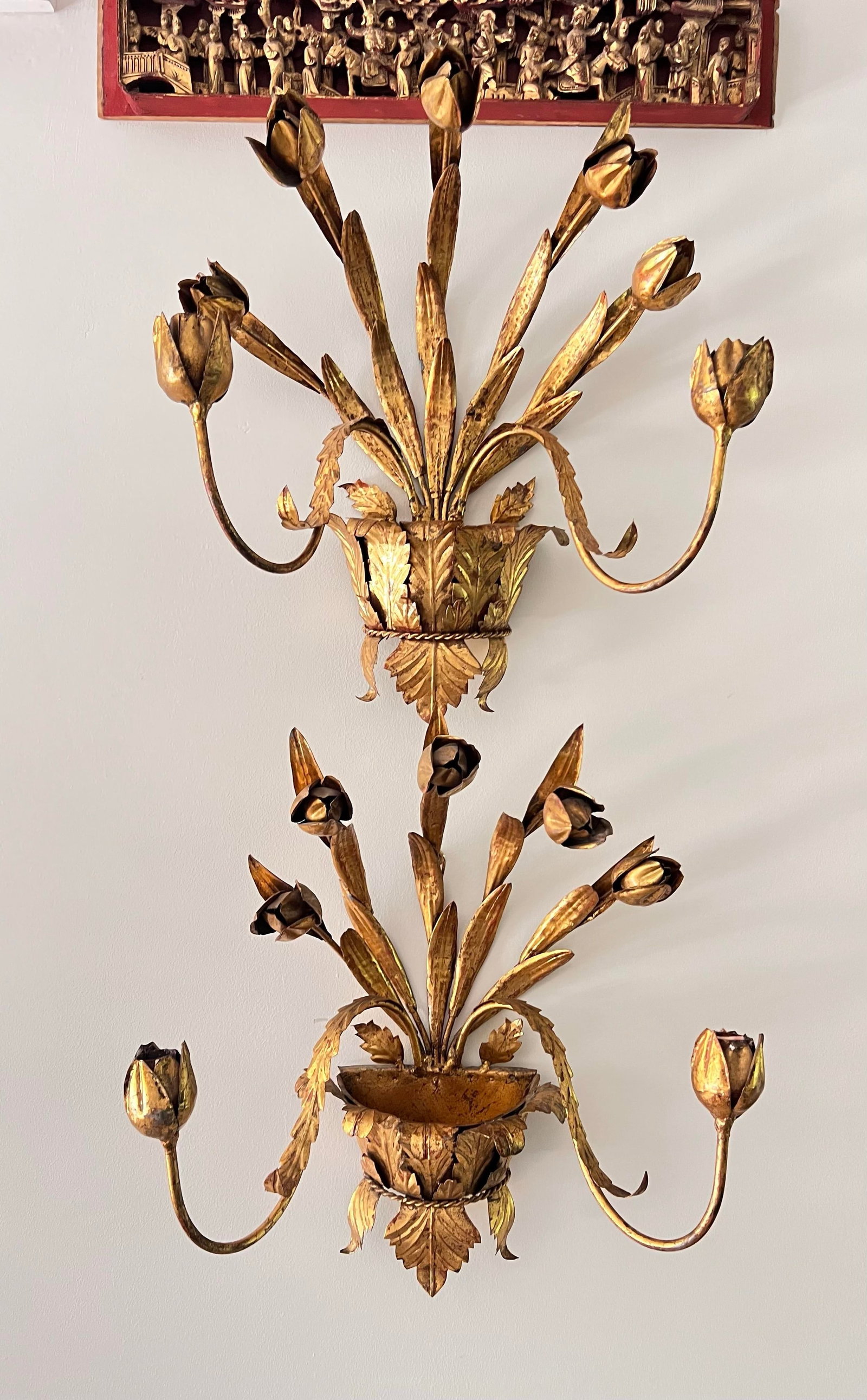 1960s Pair of Italian Gilt Tole Candle Sconces - 10