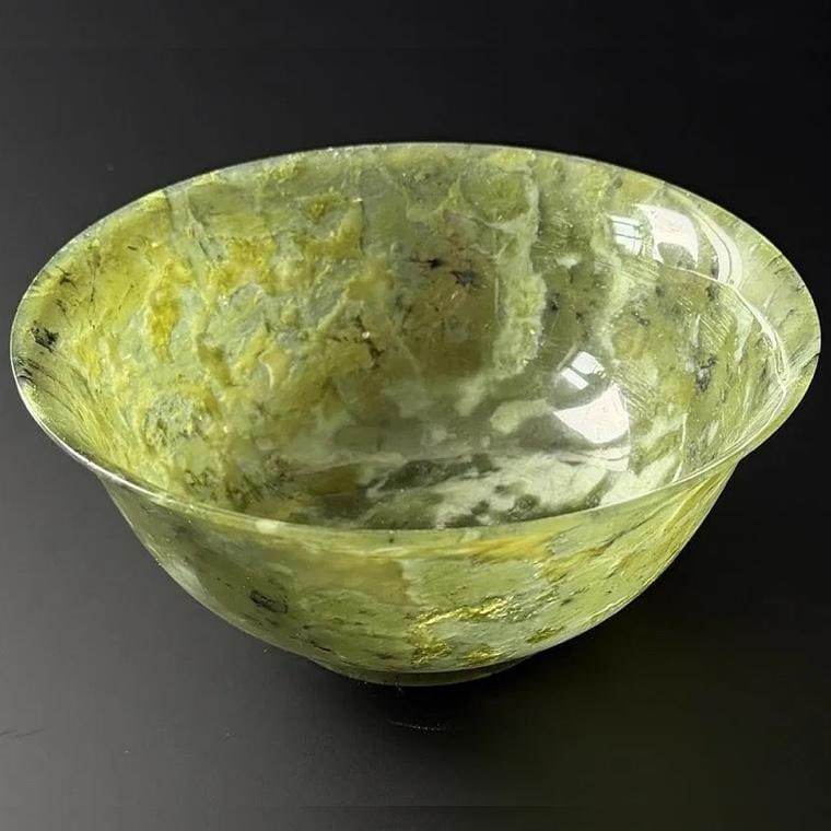 Antique Chinese Carved Spinach Jade Bowl - 4