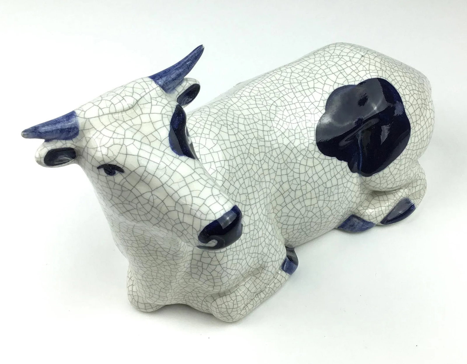 Vintage Hand Fired Artisan Pottery Cow From the Manger - 5