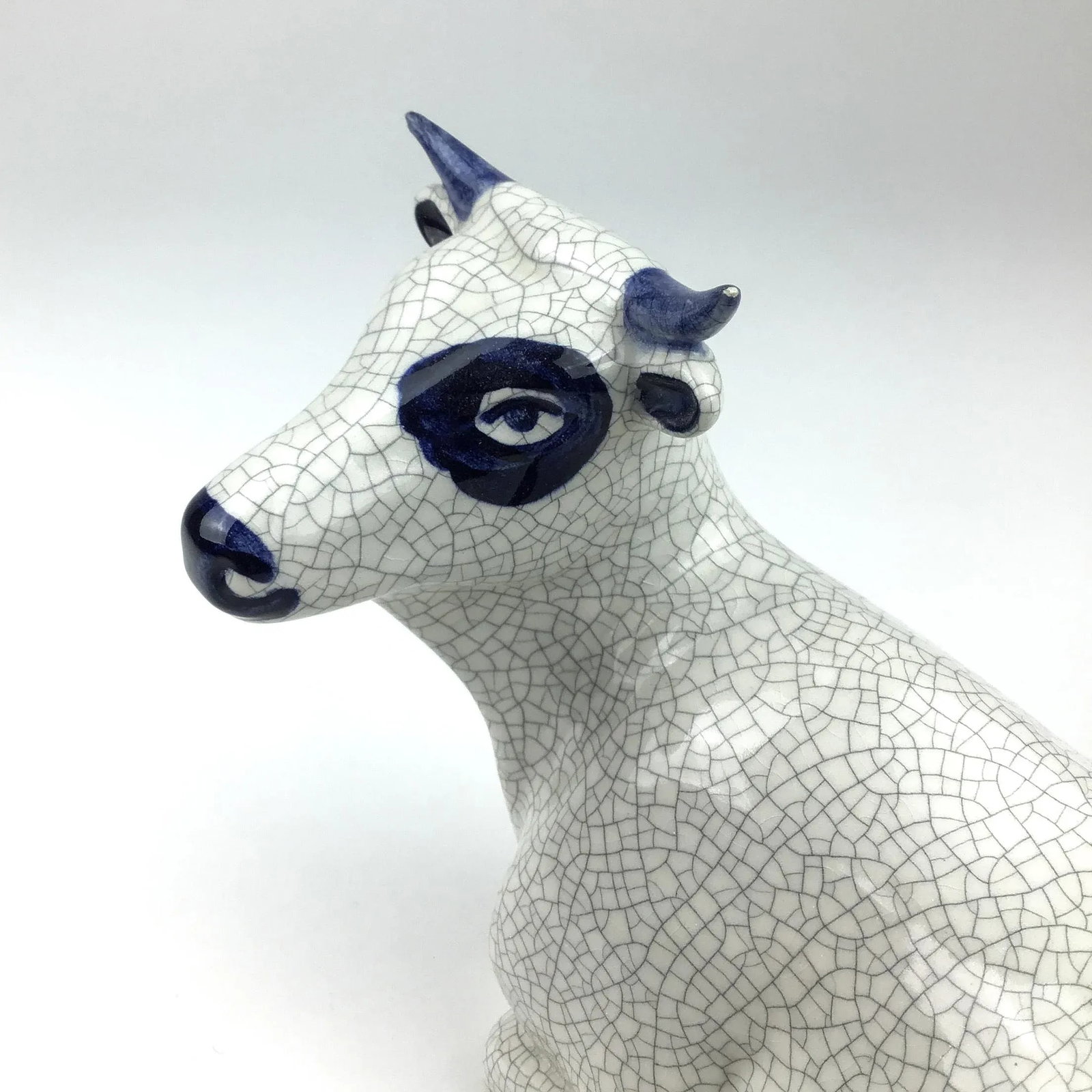 Vintage Hand Fired Artisan Pottery Cow From the Manger - 7