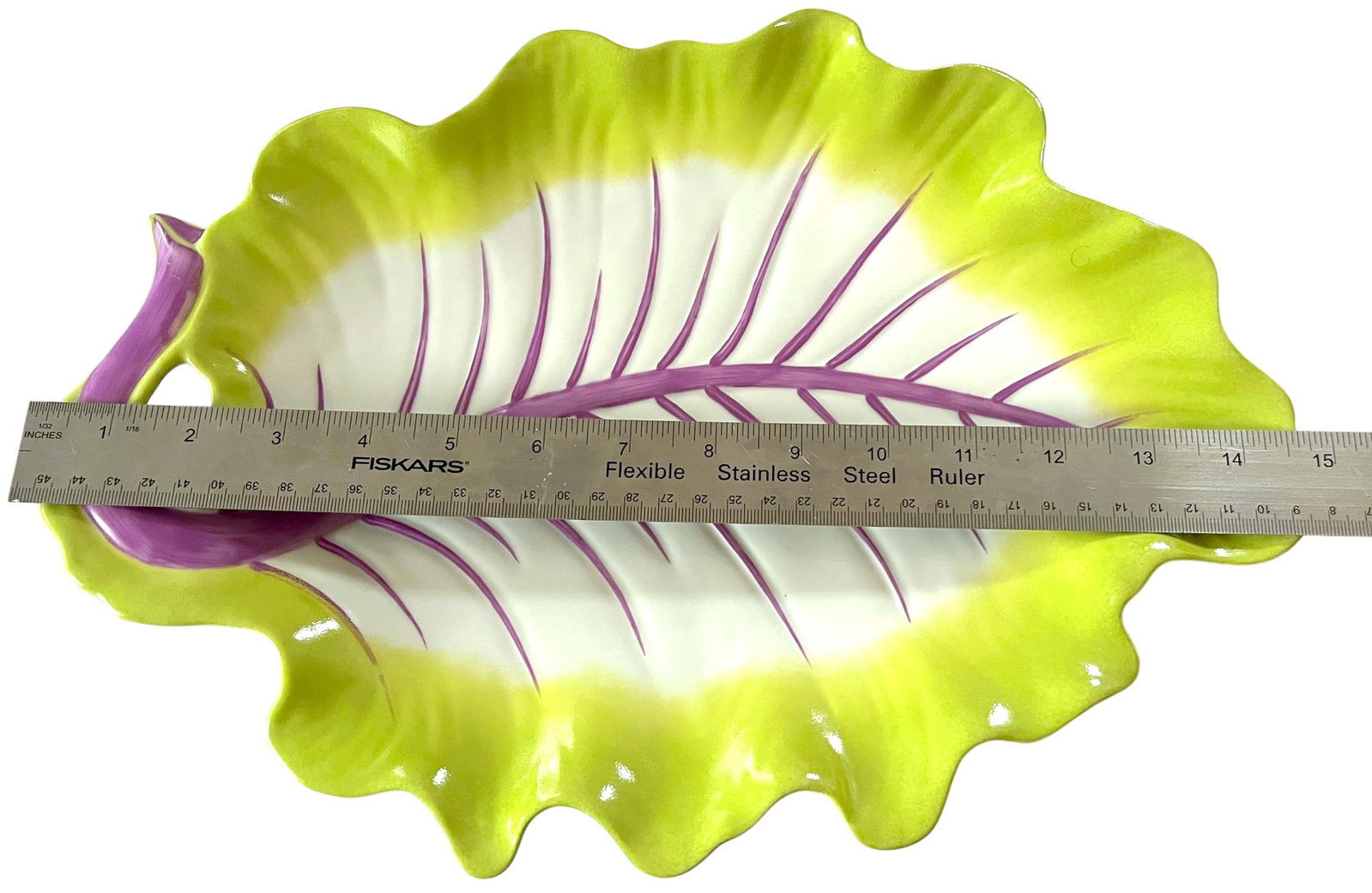 Vintage Williamsburg Global Views Majolica Radicchio-Inspired Cabbage Leaf Platter in Chartreuse & V - 5