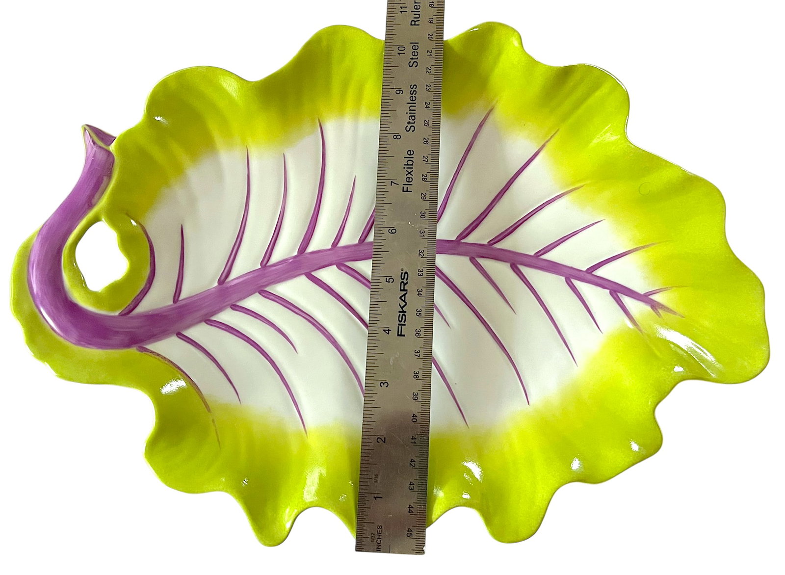 Vintage Williamsburg Global Views Majolica Radicchio-Inspired Cabbage Leaf Platter in Chartreuse & V - 6