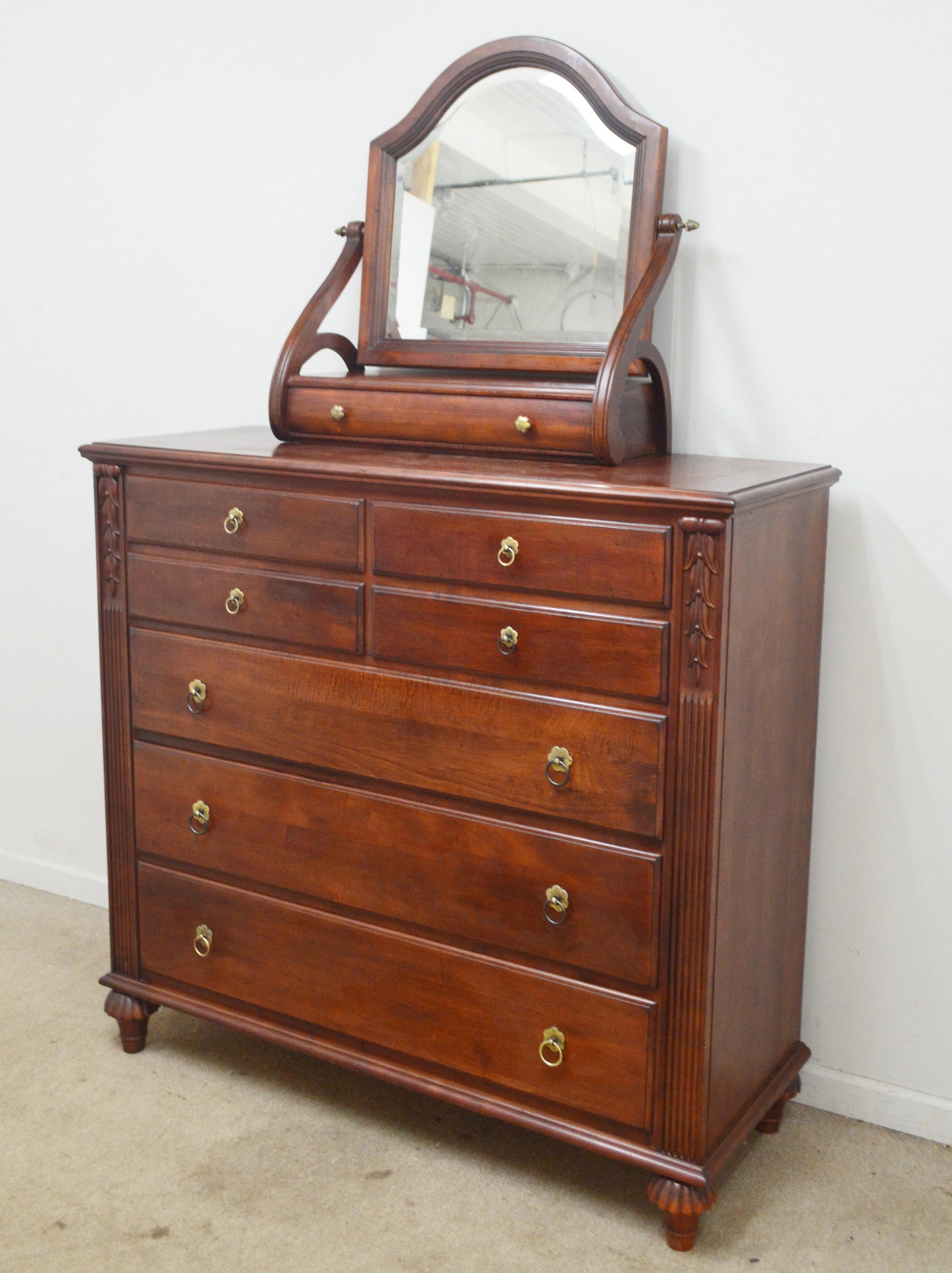 Ethan Allen Chest of Drawers and Mirror Set - 3