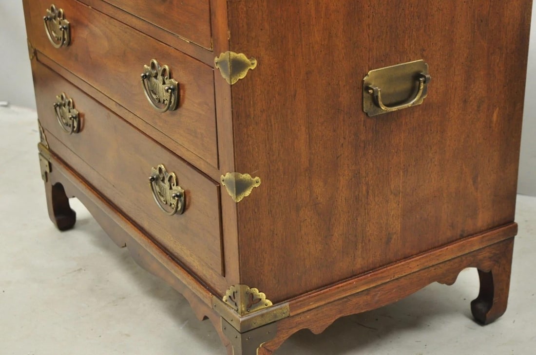 Mid 20th Century Henredon Pan Asian Chinoiserie Brass Butterfly 3 Drawer Campaign Chest Commode - 14