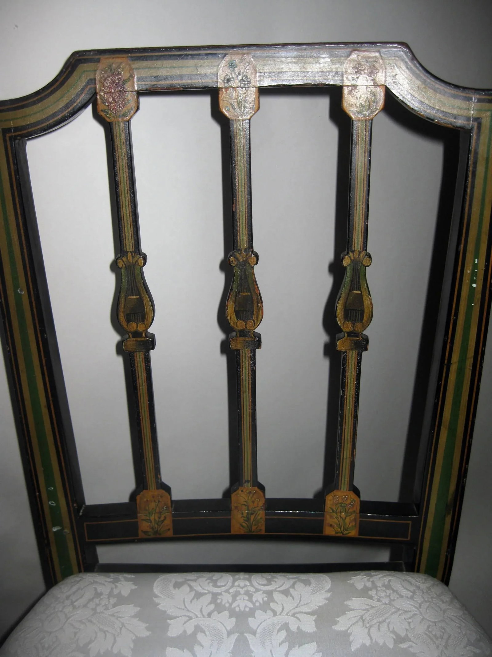 19th century George III Painted Side Chair in the Hepplewhite Style - 7