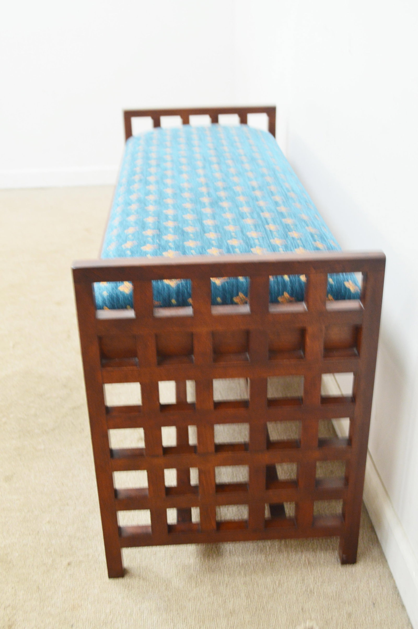 Stickley Cherry Bench - 2