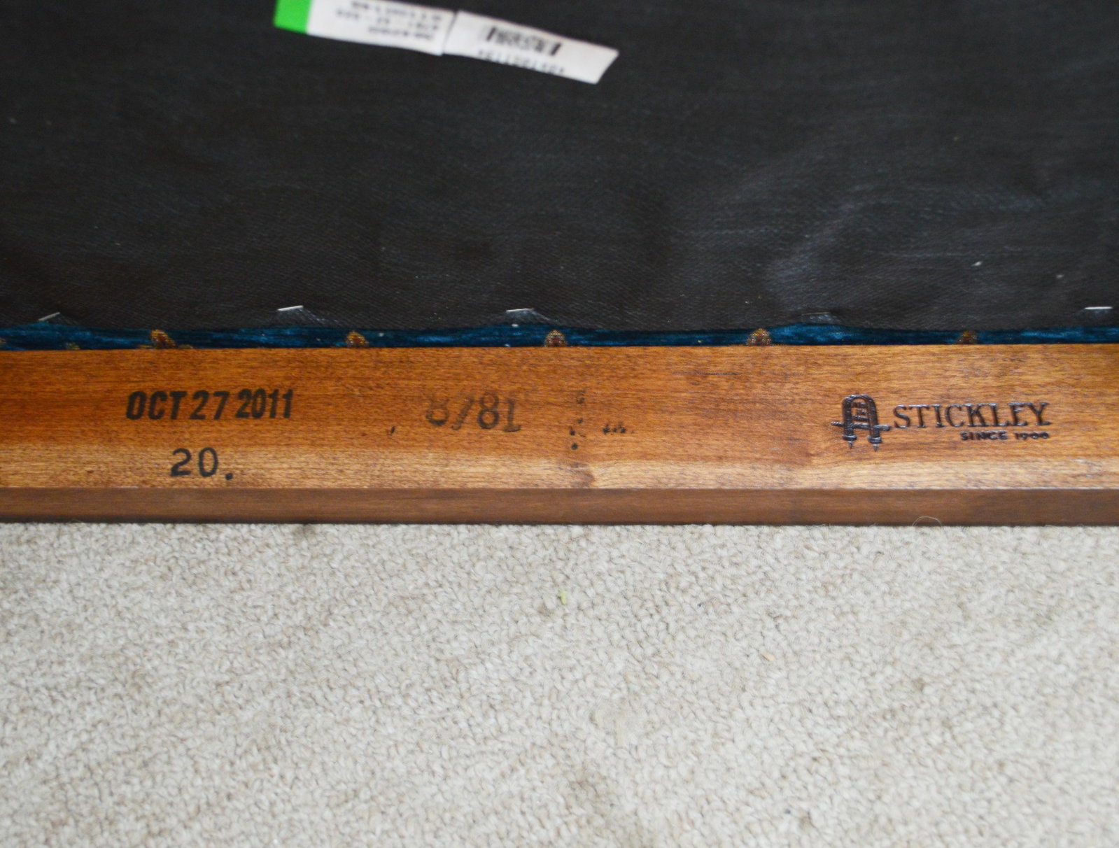 Stickley Cherry Bench - 9